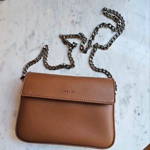 Angela Roi Mini Chain Crossbody bag in Brown